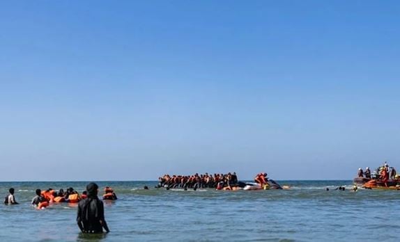এজিয়ান সাগরে নৌকাডুবিতে ১২ অভিবাসীর মর্মান্তিক মৃত্যু